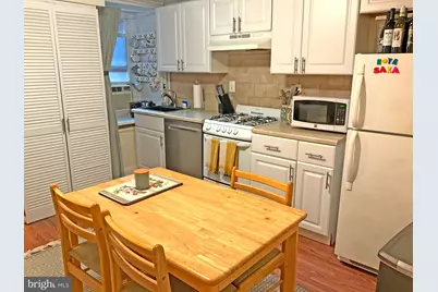 220 3rd Street SE, Washington, DC 20003 - Photo 15