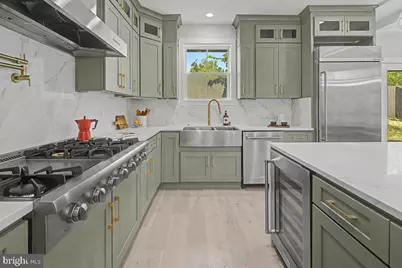 2902 Vista Street NE, Washington, DC 20018 - Photo 25