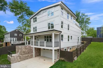 2902 Vista Street NE, Washington, DC 20018 - Photo 9