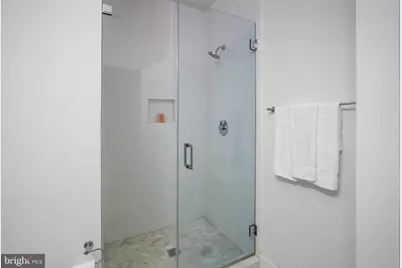 1324 E Street SE #103, Washington, DC 20003 - Photo 19