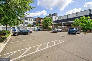 1324 E St SE, Washington, DC 20003 - Photo 27