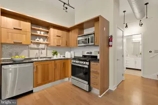 1390 V Street NW, Washington, DC 20009 - Photo 7