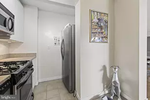 1245 4th St SW, Washington, DC 20024 - Photo 9
