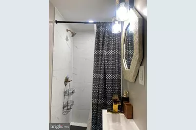 204 Ascot Place NE, Washington, DC 20002 - Photo 9