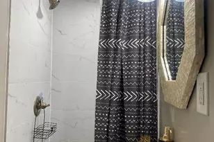 204 Ascot Pl NE, Washington, DC 20002 - Photo 9