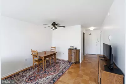 2939 Van Ness Street NW #938, Washington, DC 20008 - Photo 9