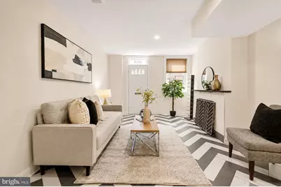 320 G Street SE, Washington, DC 20003 - Photo 3