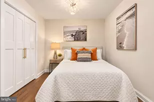 320 G St SE, Washington, DC 20003 - Photo 5