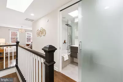 320 G Street SE, Washington, DC 20003 - Photo 11