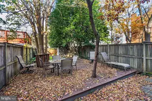 1326 L St SE, Washington, DC 20003 - Photo 25