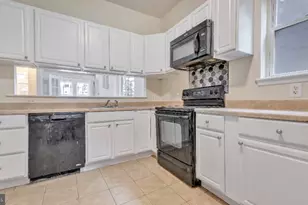 720 Gresham Pl NW, Washington, DC 20001 - Photo 5