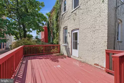 720 Gresham Place NW, Washington, DC 20001 - Photo 17