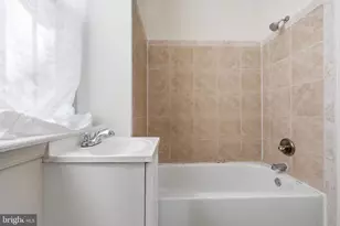 720 Gresham Pl NW, Washington, DC 20001 - Photo 9