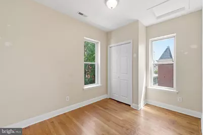 720 Gresham Place NW, Washington, DC 20001 - Photo 11