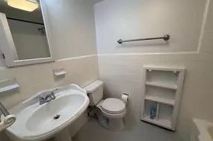 4201 Cathedral Ave NW, Washington, DC 20016 - Photo 13
