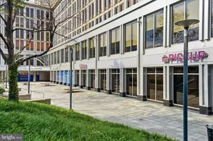 2939 Van Ness St NW, Washington, DC 20008 - Photo 45