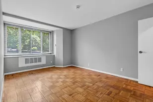 4200 Cathedral Ave NW, Washington, DC 20016 - Photo 5