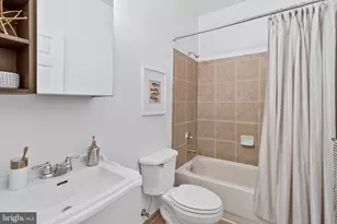 272 Kentucky Ave SE, Washington, DC 20003 - Photo 11