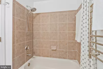 272 Kentucky Avenue SE #B, Washington, DC 20003 - Photo 17