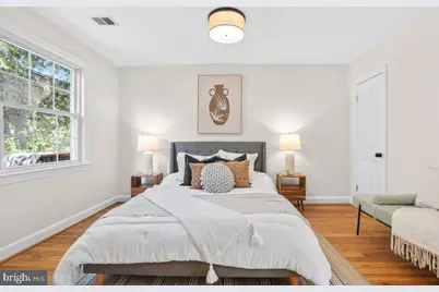 415 17th Street SE, Washington, DC 20003 - Photo 19