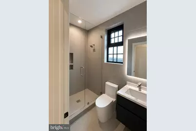 2115 Ward Court NW #8, Washington, DC 20037 - Photo 5