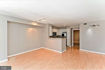 555 Massachusetts Avenue NW #313, Washington, DC 20001 - Photo 17