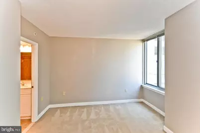 555 Massachusetts Avenue NW #313, Washington, DC 20001 - Photo 23