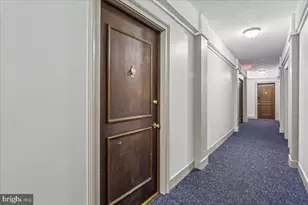 2410 20th St NW, Washington, DC 20009 - Photo 21