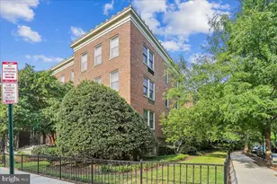2410 20th St NW, Washington, DC 20009 - Photo 25