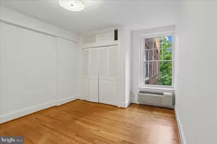 2410 20th St NW, Washington, DC 20009 - Photo 19