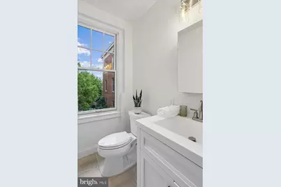 2410 20th Street NW #208, Washington, DC 20009 - Photo 11