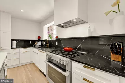 2035 Parkside Drive NW, Washington, DC 20012 - Photo 15