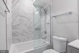 1040 Bladensburg Rd NE, Washington, DC 20002 - Photo 13