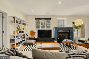 2363 Champlain St NW, Washington, DC 20009 - Photo 7
