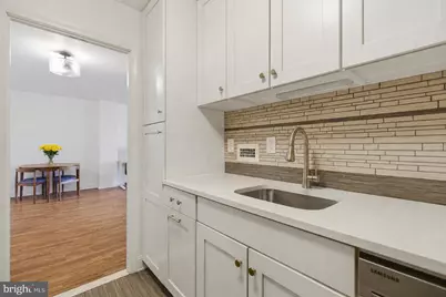 3114 Wisconsin Avenue NW #302, Washington, DC 20016 - Photo 7