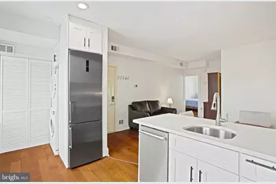 409 Constitution Avenue NE #4, Washington, DC 20002 - Photo 7