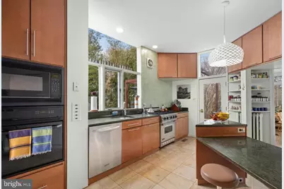 3411 33rd Place NW, Washington, DC 20008 - Photo 11