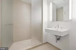 925 H St NW, Washington, DC 20001 - Photo 15