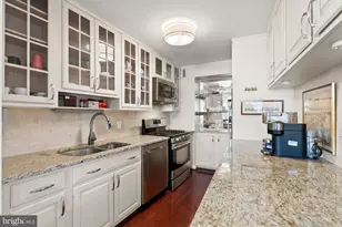700 New Hampshire Ave NW, Washington, DC 20037 - Photo 13