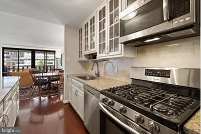 700 New Hampshire Avenue NW #510, Washington, DC 20037 - Photo 15