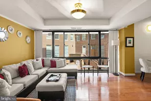 1077 30th St NW, Washington, DC 20007 - Photo 3