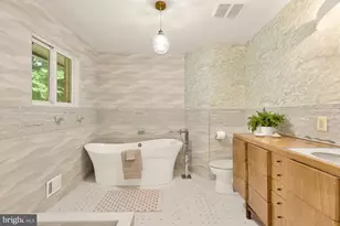 1840 Primrose Rd NW, Washington, DC 20012 - Photo 23