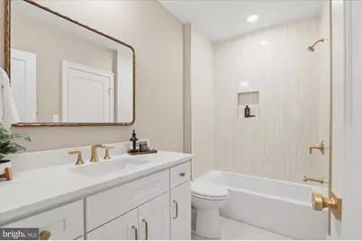 2733 Chesapeake Street NW, Washington, DC 20008 - Photo 61