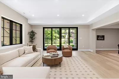 2733 Chesapeake Street NW, Washington, DC 20008 - Photo 57