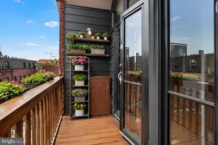 1624 NW U Street NW, Washington, DC 20009 - Photo 3