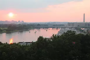 400 N St SW, Washington, DC 20024 - Photo 9