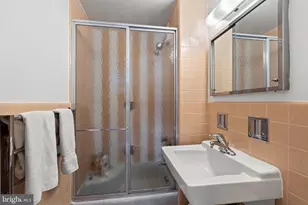 2475 Virginia Ave NW, Washington, DC 20037 - Photo 29