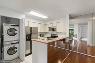 2111 Wisconsin Ave NW, Washington, DC 20007 - Photo 11