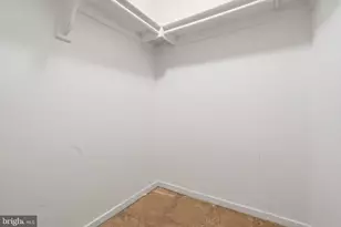 2111 Wisconsin Ave NW, Washington, DC 20007 - Photo 17