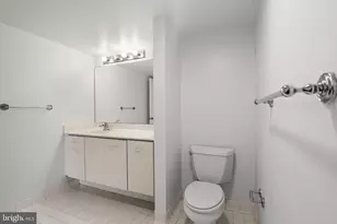 2111 Wisconsin Ave NW, Washington, DC 20007 - Photo 15
